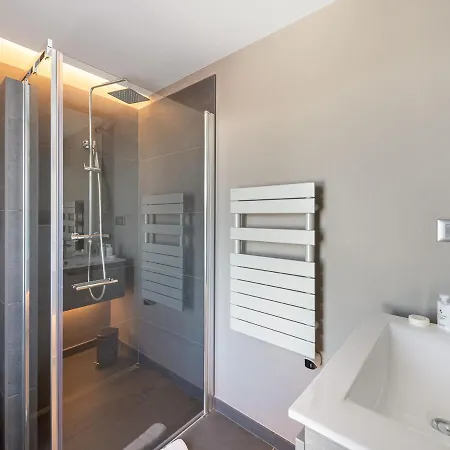 Chalet De Prestige Avec Jacuzzi - 10 Pers. - Fr-1-562-61 شاليه كورشوفيل